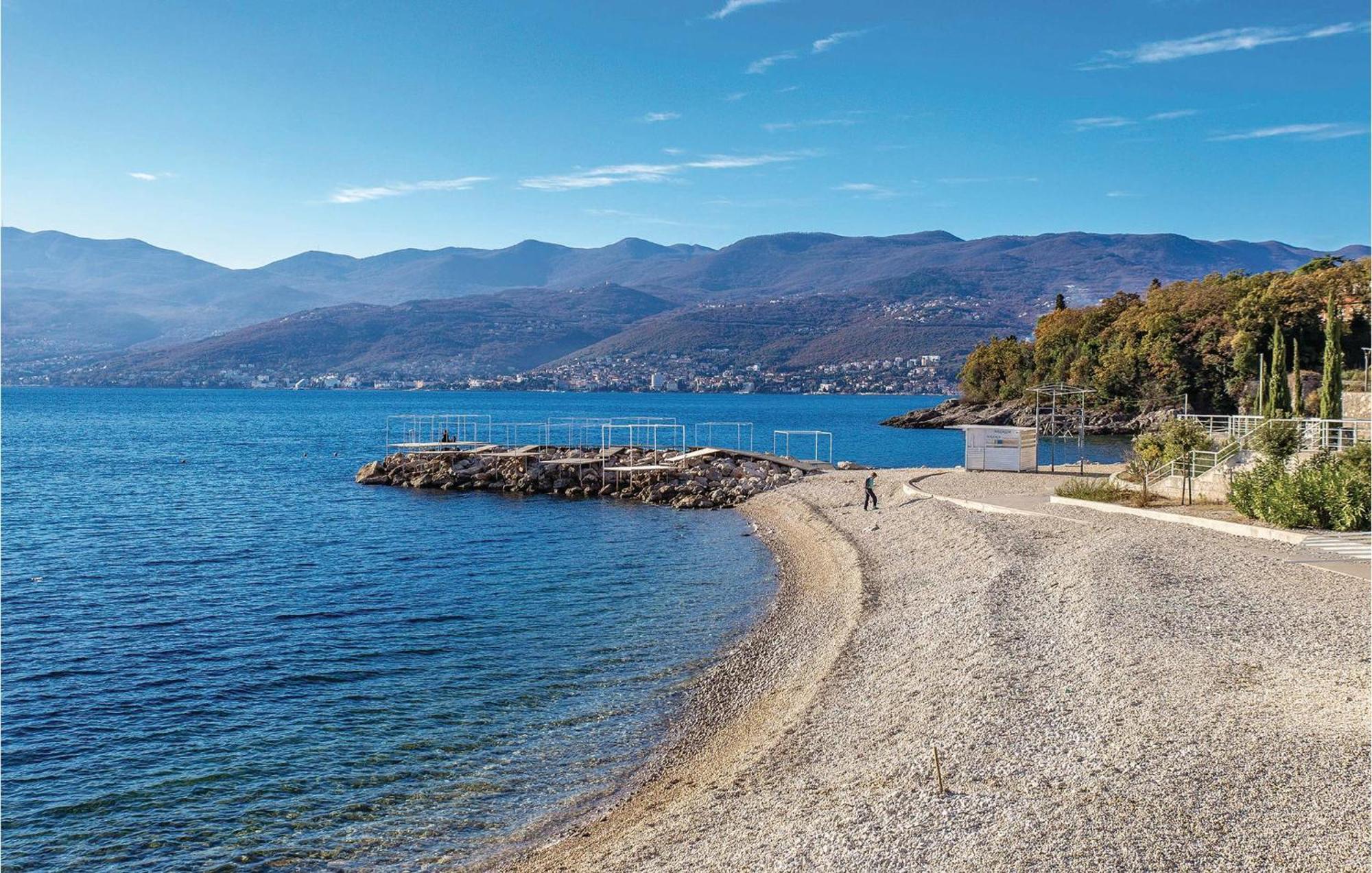 Lovely Apartment In Rijeka With House Sea View Esterno foto